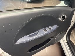 
										Peugeot Ion Electrique full									