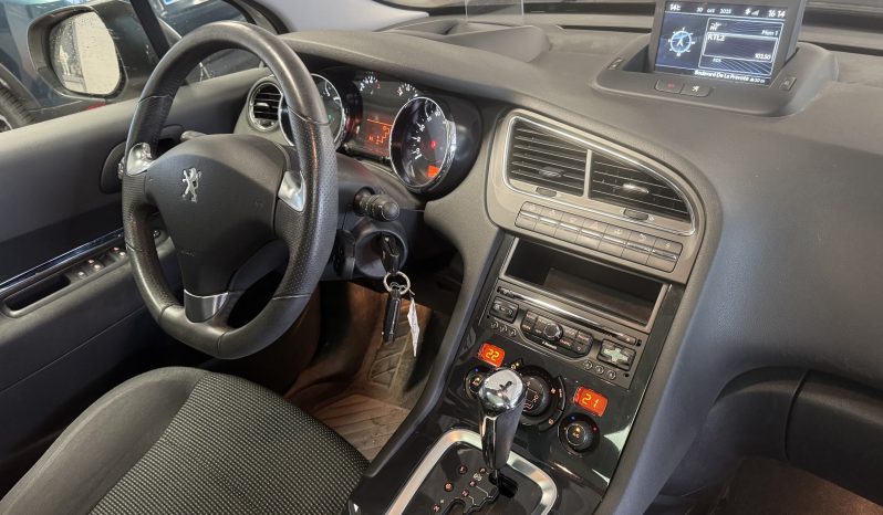 
								Peugeot 5008 1.6 BlueHDi 120 S&S EAT6 7 places Allure full									