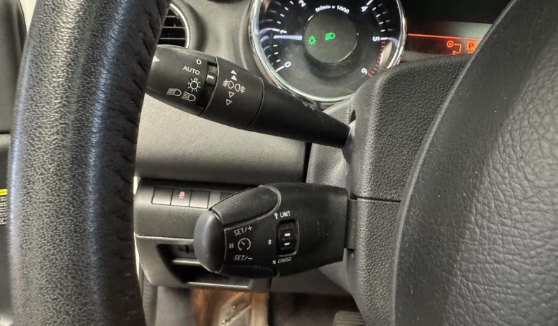 
								Peugeot 5008 1.6 BlueHDi 120 S&S EAT6 7 places Allure full									