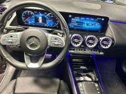 
										Mercedes Classe GLA GLA 200 Fascination BVA7 full									