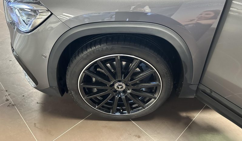 
								Mercedes Classe GLA GLA 200 Fascination BVA7 full									