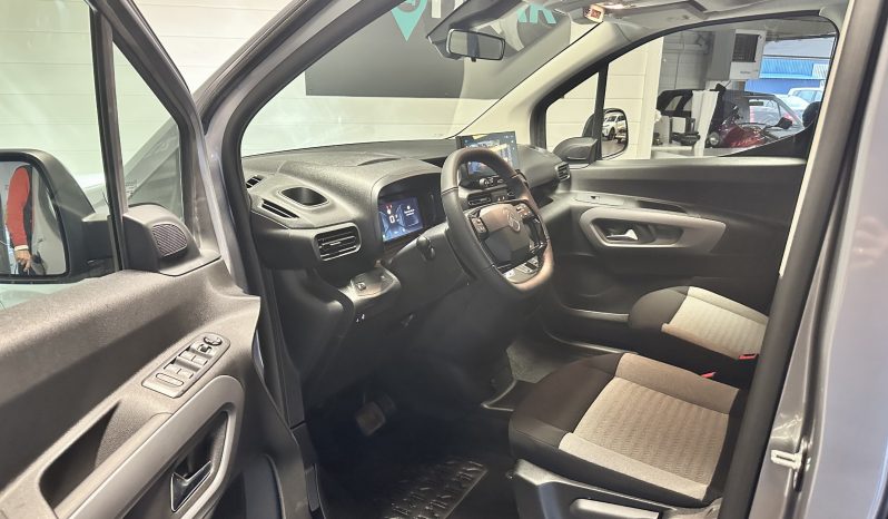 
								Citroën BERLINGO III VAN FOURGON 1.5 BLUEHDI S&S – 130 – BV EAT8 MAX full									