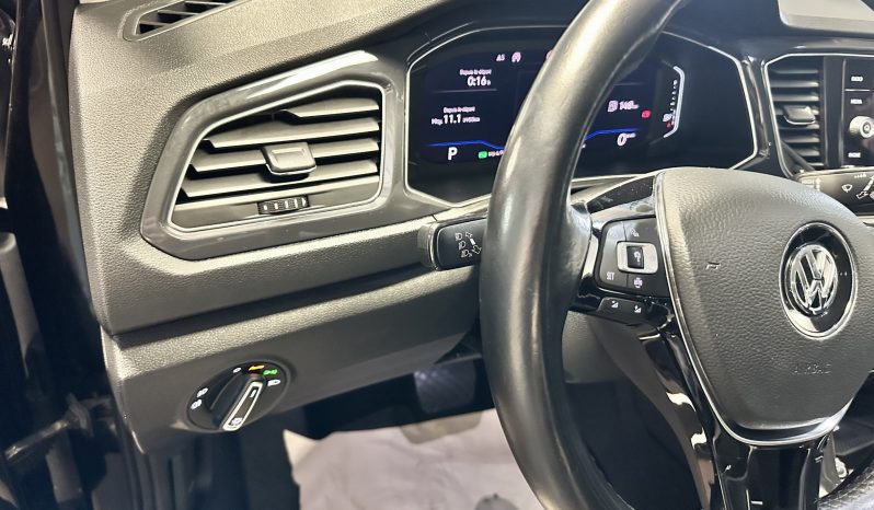 
								Volkswagen T-Roc 1.5 TSI 150 EVO CARAT DSG7 full									