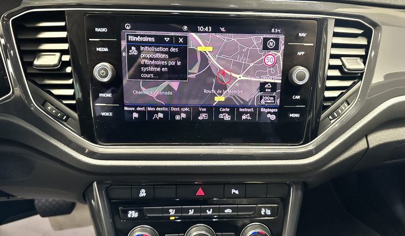 
								Volkswagen T-Roc 1.5 TSI 150 EVO CARAT DSG7 full									