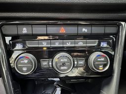 
										Volkswagen T-Roc 1.5 TSI 150 EVO CARAT DSG7 full									