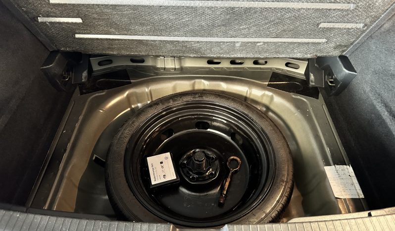 
								Volkswagen T-Roc 1.5 TSI 150 EVO CARAT DSG7 full									