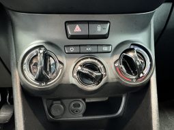 
										Peugeot 208 1.2 PureTech 82 Active full									