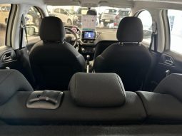 
										Peugeot 208 1.2 PureTech 82 Active full									