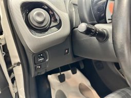 
										Peugeot 108 VTI 72 STYLE full									