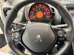 
										Peugeot 108 VTI 72 STYLE full									