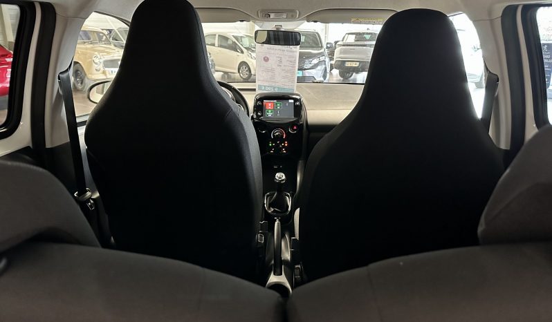 
								Peugeot 108 VTI 72 STYLE full									