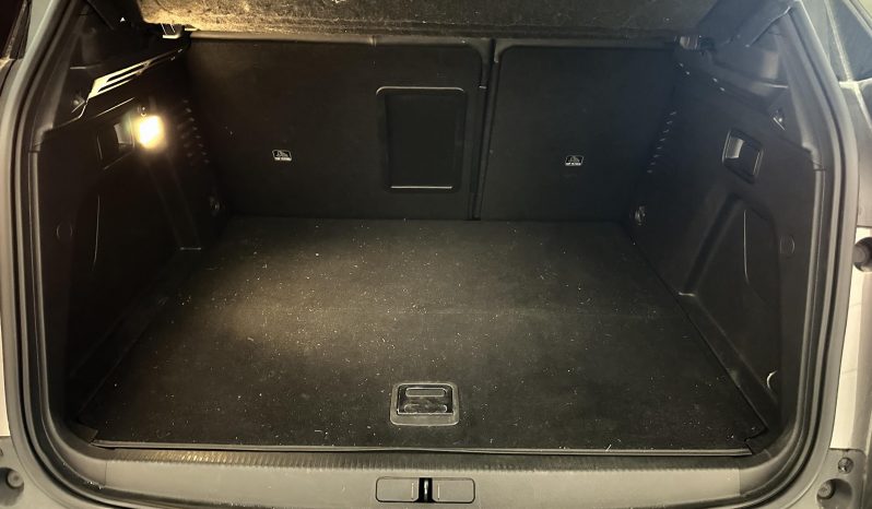 
								Peugeot 3008 (2) 1.6 HYBRID 225 E-EAT8 GT Pack full									