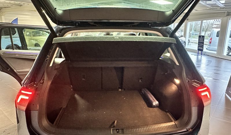 
								Volkswagen Tiguan (2) 1.5 TSI 150 DSG7 Elegance full									