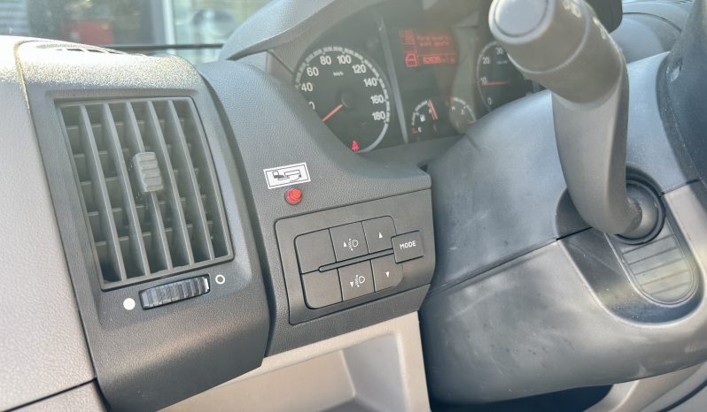 
								Fiat Ducato (3) 3.3 L H3 3.0 Mjet Pack Professional full									