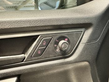 Volkswagen Caddy Maxi (4) 2.0 TDI 102 Confortline