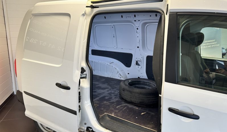 
								Volkswagen Caddy Maxi (4) 2.0 TDI 102 Confortline full									