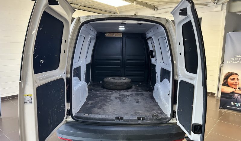 
								Volkswagen Caddy Maxi (4) 2.0 TDI 102 Confortline full									