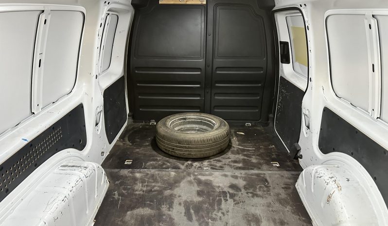 
								Volkswagen Caddy Maxi (4) 2.0 TDI 102 Confortline full									