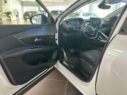 
										Peugeot 3008 (2) 1.6 HYBRID 225 E-EAT8 Allure Pack full									
