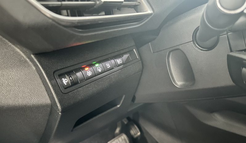 
								Peugeot 3008 (2) 1.6 HYBRID 225 E-EAT8 Allure Pack full									